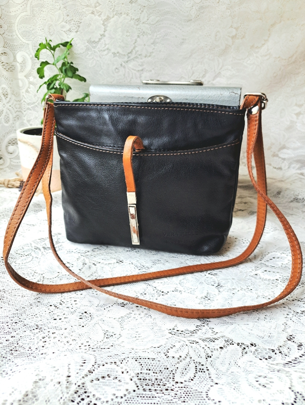 Vintage 80s 90s Vera Pelle Italian Leather Crossbody Bag Black British Tan